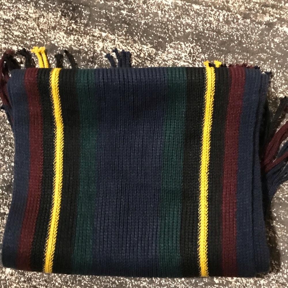 Brand new men’s PRIMARK wool scarf
